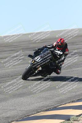 media/Oct-13-2025-Moto Forza (Mon) [[a66d839500]]/4-C Group/Session 2 (Bowl)/